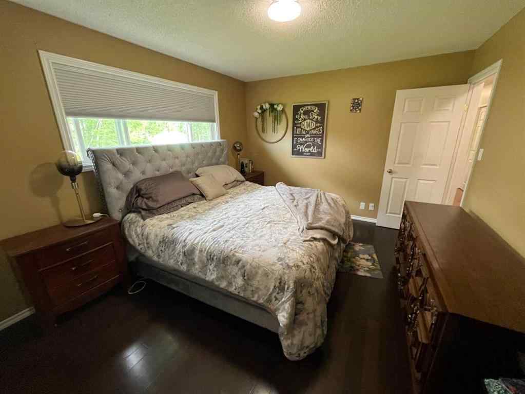 MLS® A2206012 - 6800 100 Avenue  in NONE Peace River, Residential