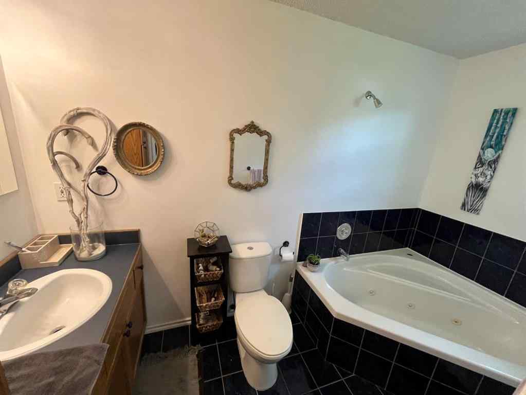 MLS® A2206012 - 6800 100 Avenue  in NONE Peace River, Residential