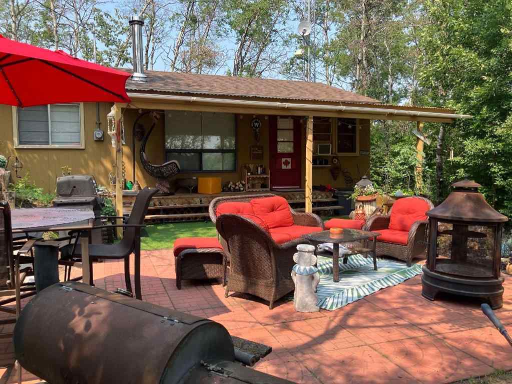 MLS® A2206013 - 24 Lakeview Drive  in NONE Hardisty, Residential