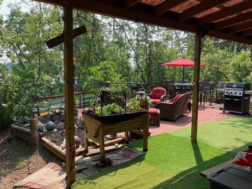 MLS® A2206013 - 24 Lakeview Drive  in NONE Hardisty, Residential