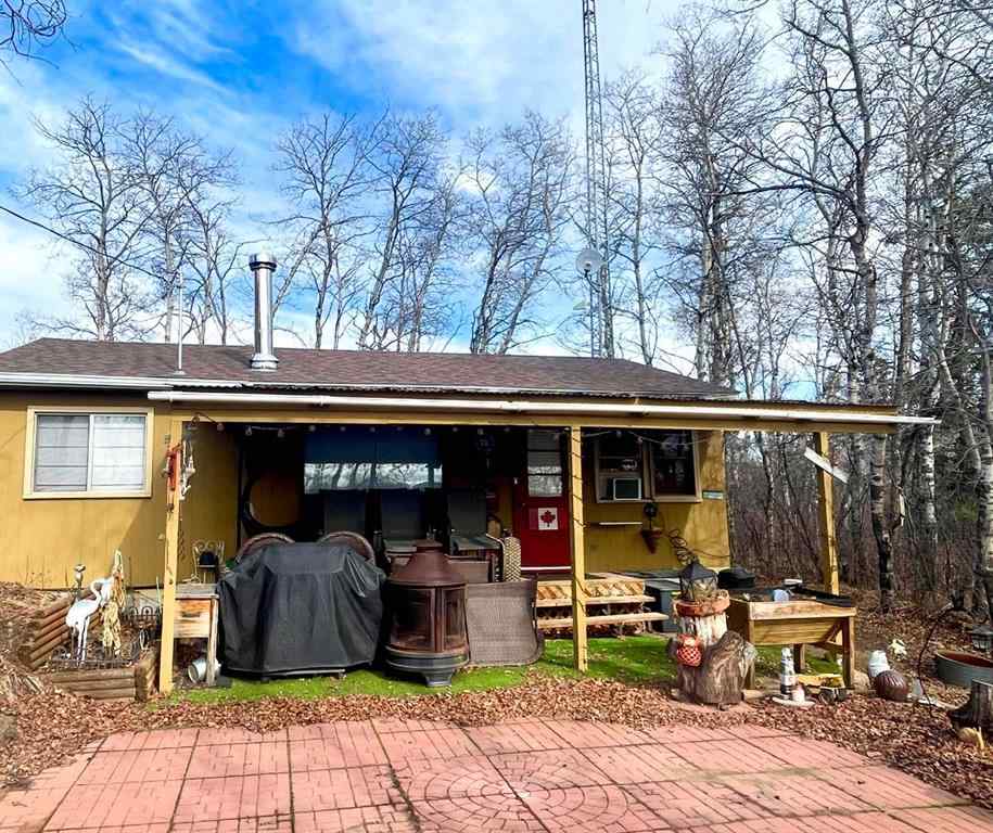 MLS® A2206013 - 24 Lakeview Drive  in NONE Hardisty, Residential