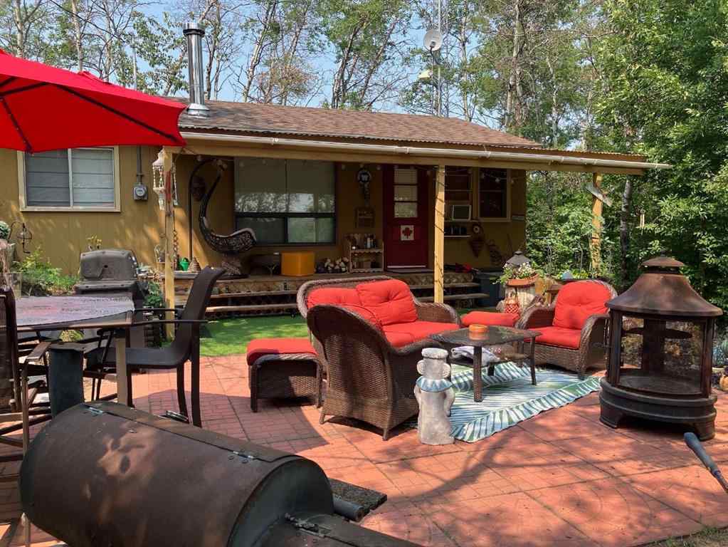 MLS® A2206013 - 24 Lakeview Drive  in NONE Hardisty, Residential