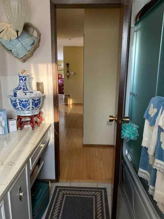 MLS® A2206099 - 4913 Parkview Crescent  in NONE Castor, Residential