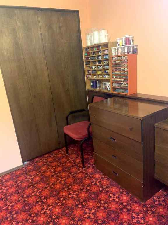 MLS® A2206099 - 4913 Parkview Crescent  in NONE Castor, Residential