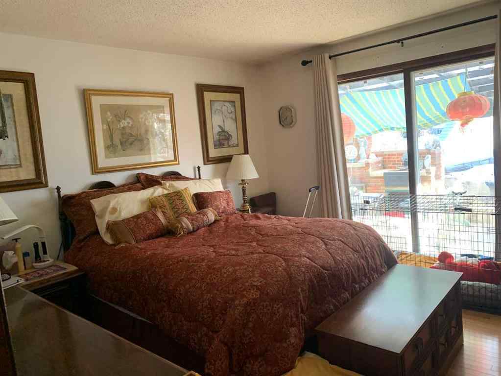 MLS® A2206099 - 4913 Parkview Crescent  in NONE Castor, Residential