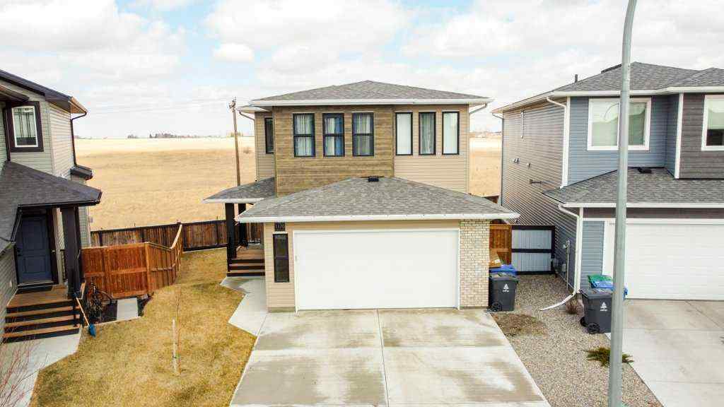MLS® A2206118 - 1170 Pacific Circle W in Garry Station Lethbridge, Residential