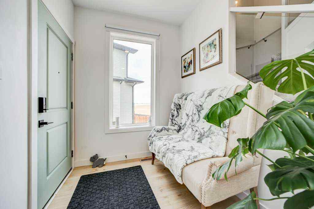 MLS® A2206118 - 1170 Pacific Circle W in Garry Station Lethbridge, Residential