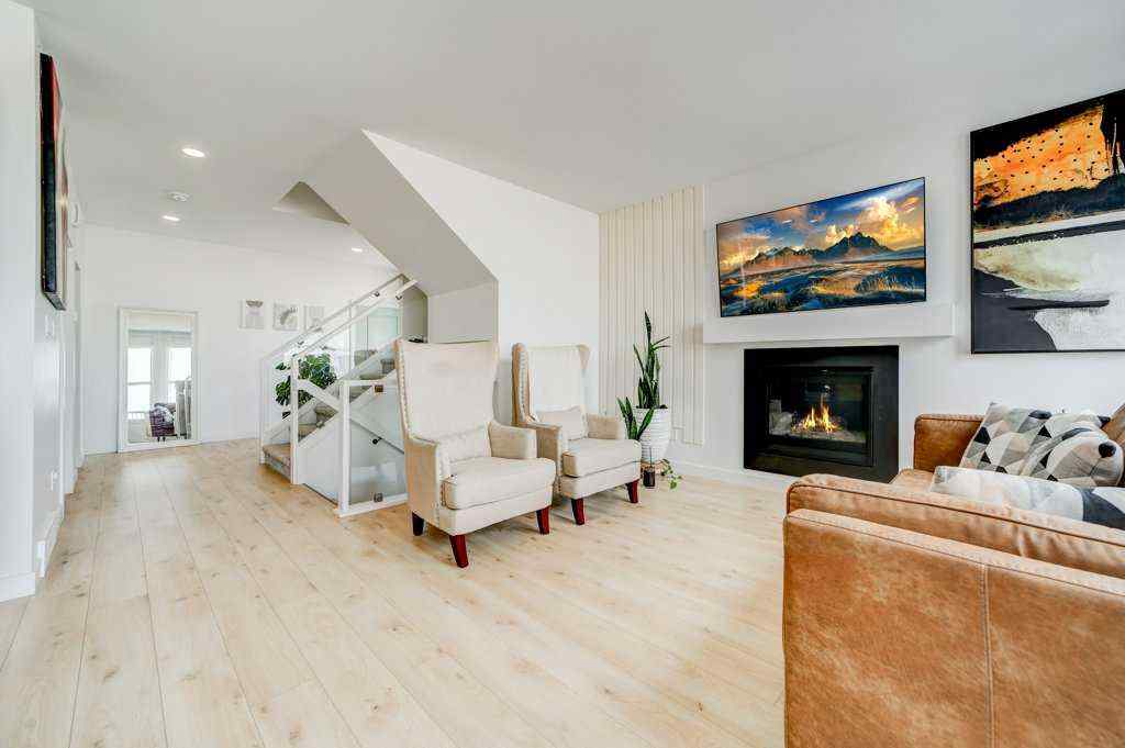 MLS® A2206118 - 1170 Pacific Circle W in Garry Station Lethbridge, Residential