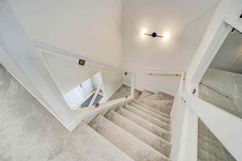 MLS® A2206118 - 1170 Pacific Circle W in Garry Station Lethbridge, Residential