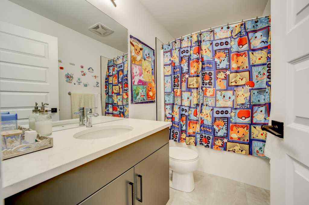 MLS® A2206118 - 1170 Pacific Circle W in Garry Station Lethbridge, Residential