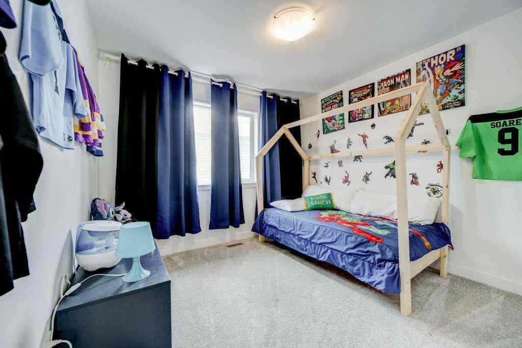 MLS® A2206118 - 1170 Pacific Circle W in Garry Station Lethbridge, Residential