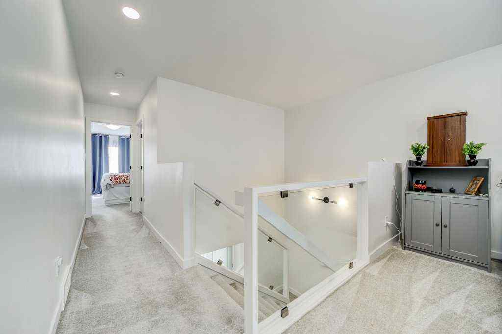 MLS® A2206118 - 1170 Pacific Circle W in Garry Station Lethbridge, Residential