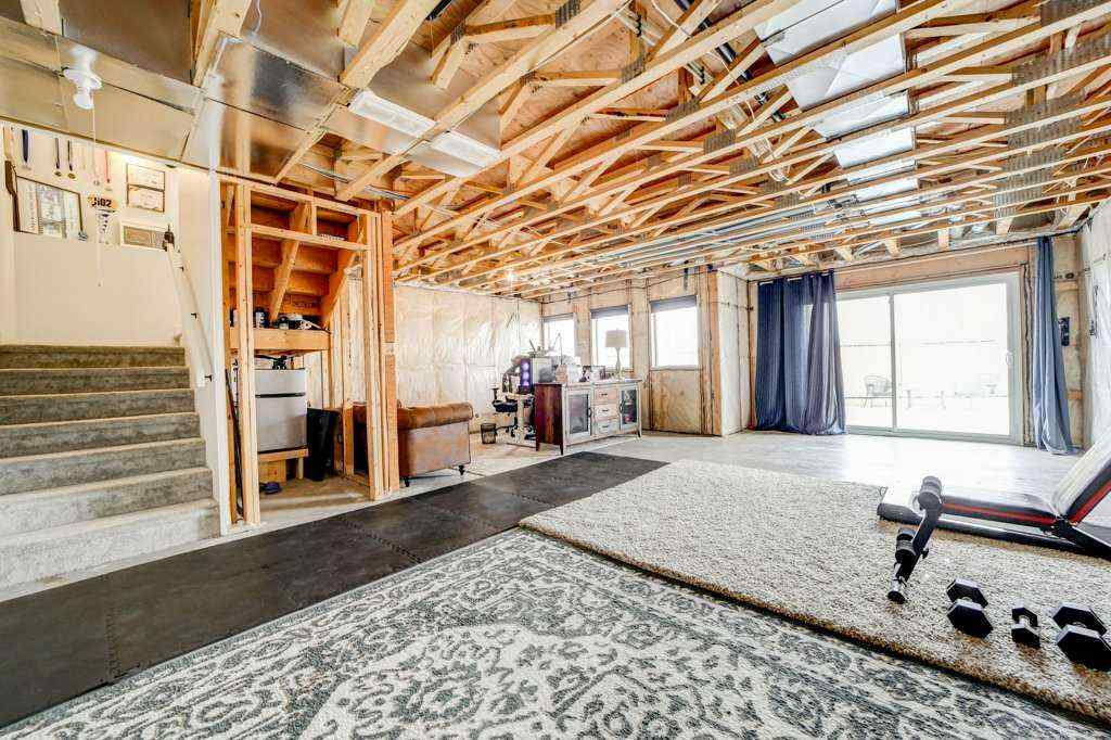 MLS® A2206118 - 1170 Pacific Circle W in Garry Station Lethbridge, Residential