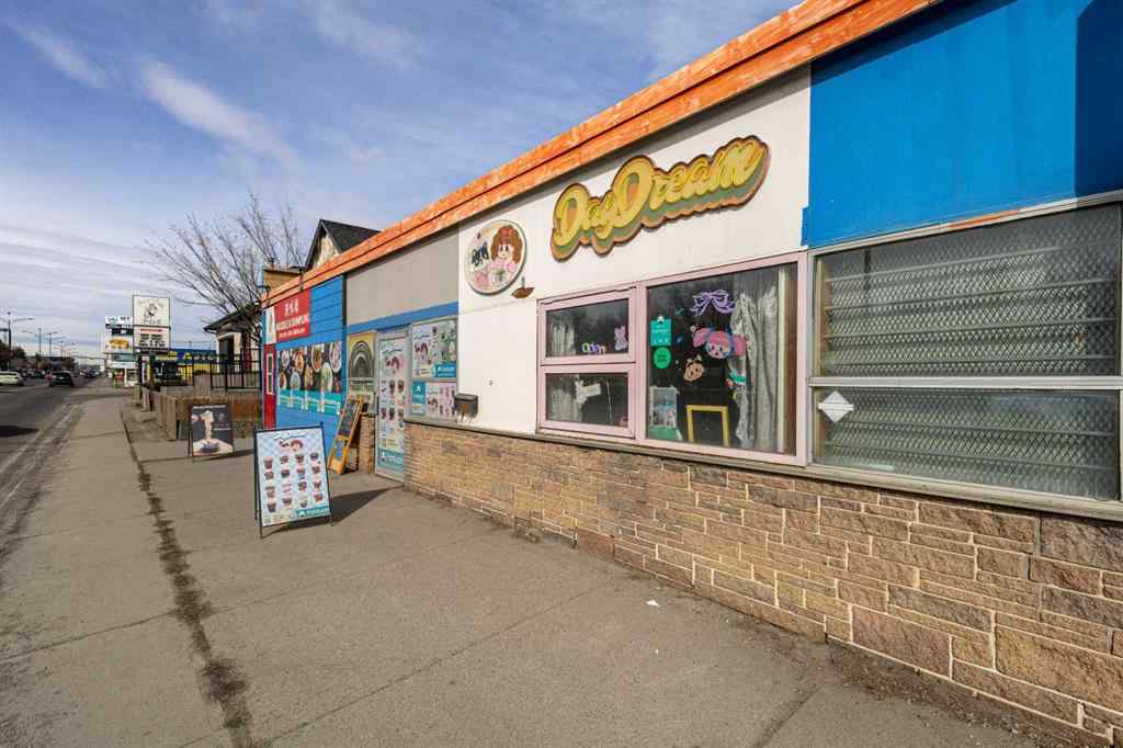 MLS® A2206149 - 536 16 Avenue NW in Mount Pleasant Calgary, Commercial
