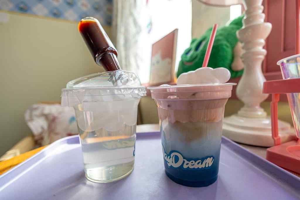 MLS® A2206149 - 536 16 Avenue NW in Mount Pleasant Calgary, Commercial