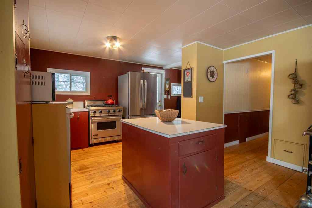 MLS® A2206156 - Unit #10 32376 760 Highway  in NONE Rural Mountain View County, Residential