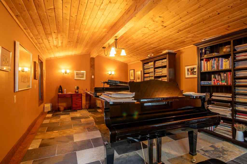 MLS® A2206156 - Unit #10 32376 760 Highway  in NONE Rural Mountain View County, Residential