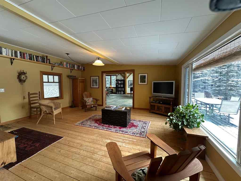 MLS® A2206156 - Unit #10 32376 760 Highway  in NONE Rural Mountain View County, Residential