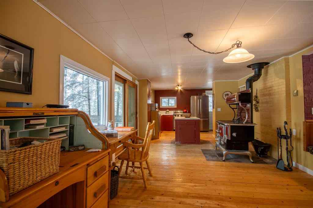MLS® A2206156 - Unit #10 32376 760 Highway  in NONE Rural Mountain View County, Residential