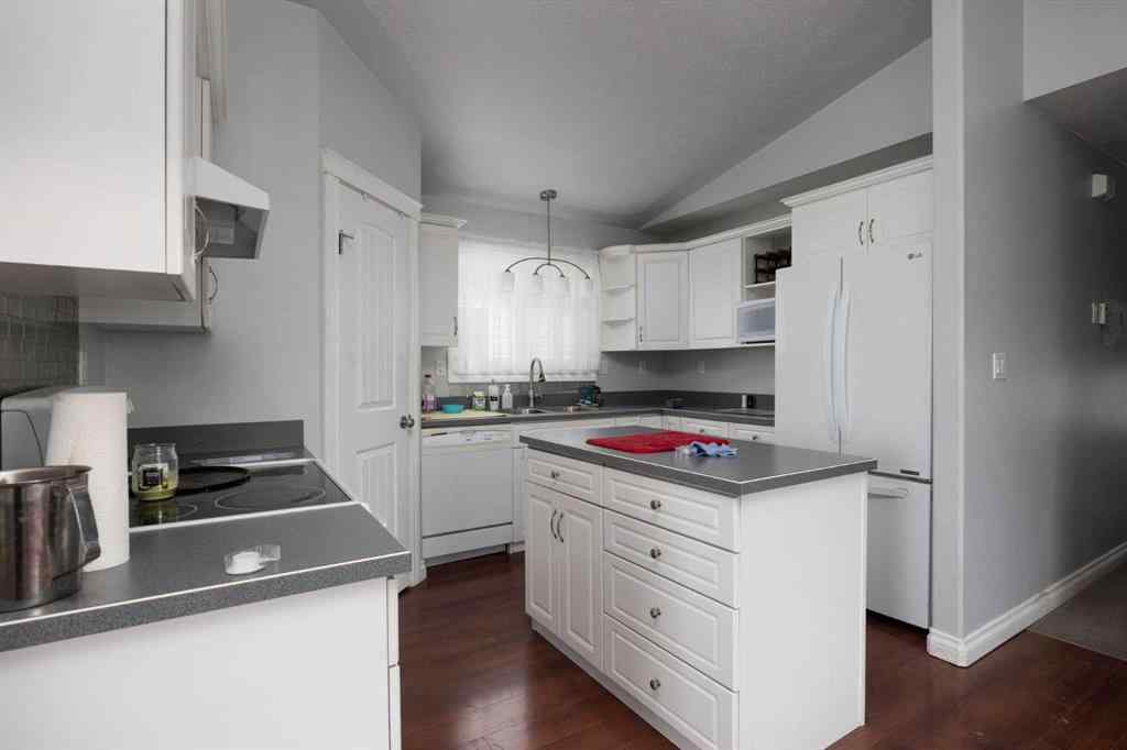 MLS® A2206224 - 153 Balsam Way  in Timberlea Fort McMurray, Residential
