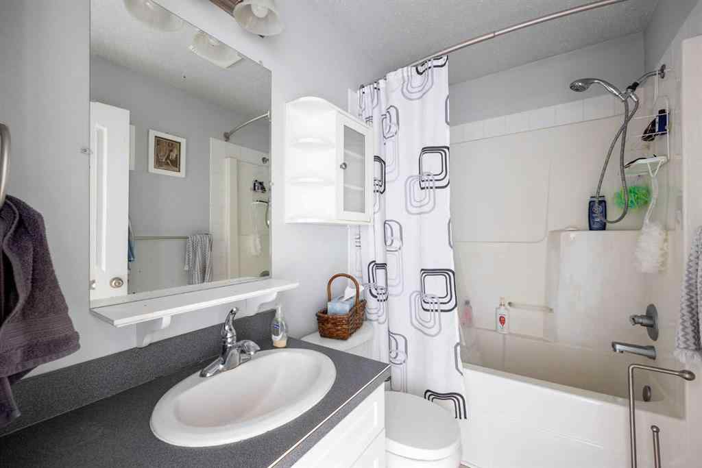 MLS® A2206224 - 153 Balsam Way  in Timberlea Fort McMurray, Residential