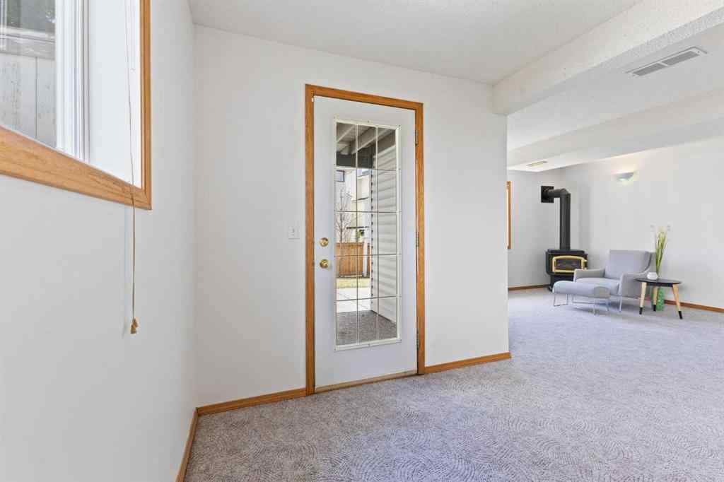 MLS® A2206231 - 9095 Scurfield Drive NW in Scenic Acres Calgary, Residential
