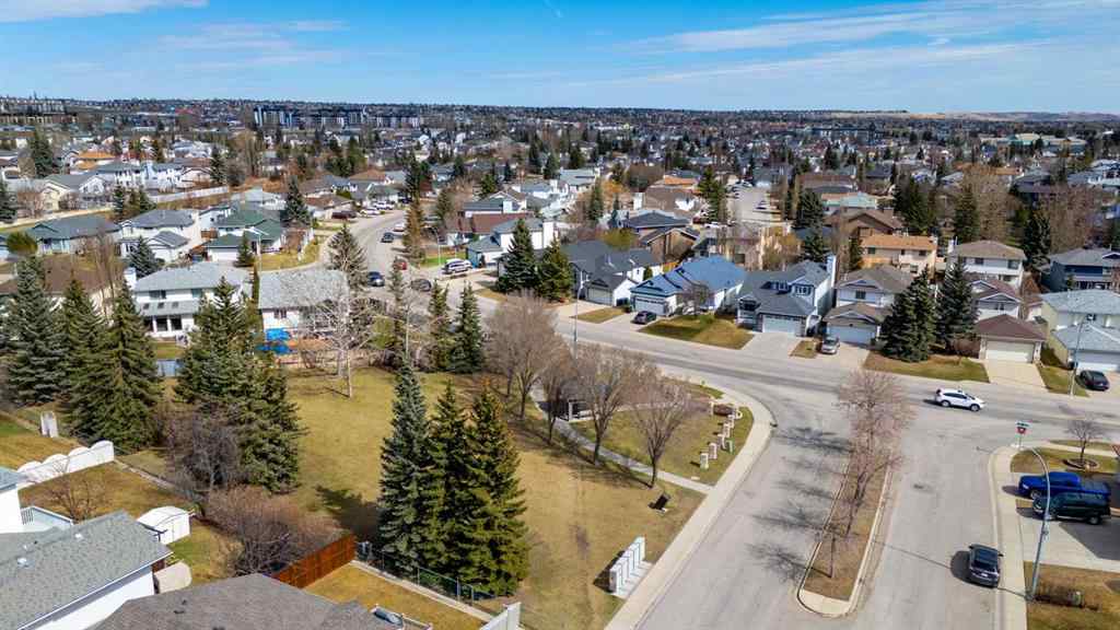 MLS® A2206231 - 9095 Scurfield Drive NW in Scenic Acres Calgary, Residential