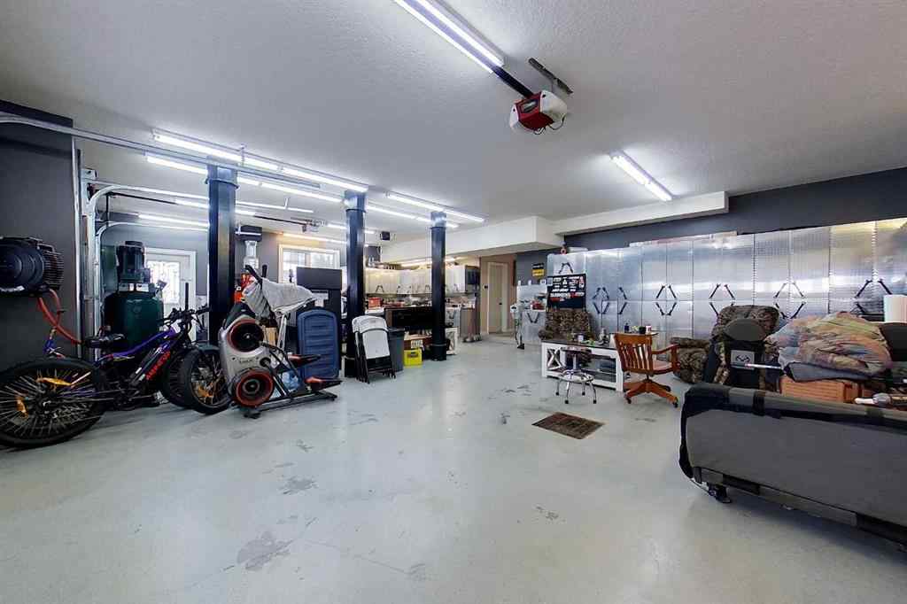 MLS® A2206259 - 1790 Ross Street SW in NONE Slave Lake, Residential