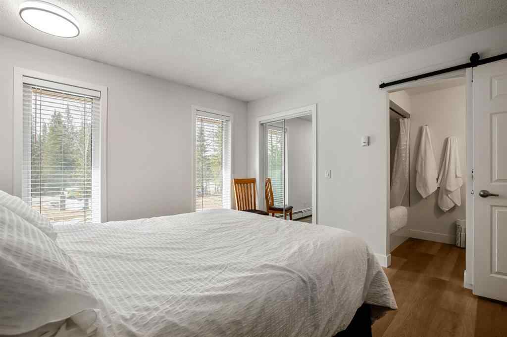 MLS® A2206334 - 24 Mountain View Park  in West Bragg Creek Bragg Creek, Residential