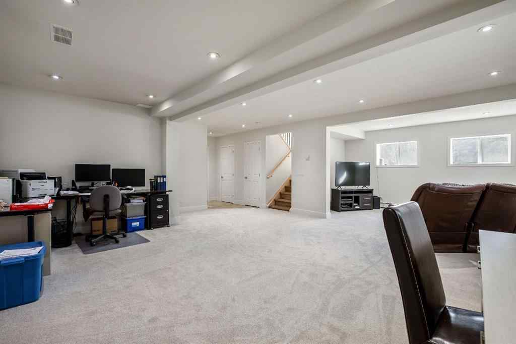 MLS® A2206334 - 24 Mountain View Park  in West Bragg Creek Bragg Creek, Residential