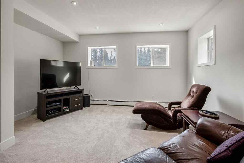 MLS® A2206334 - 24 Mountain View Park  in West Bragg Creek Bragg Creek, Residential