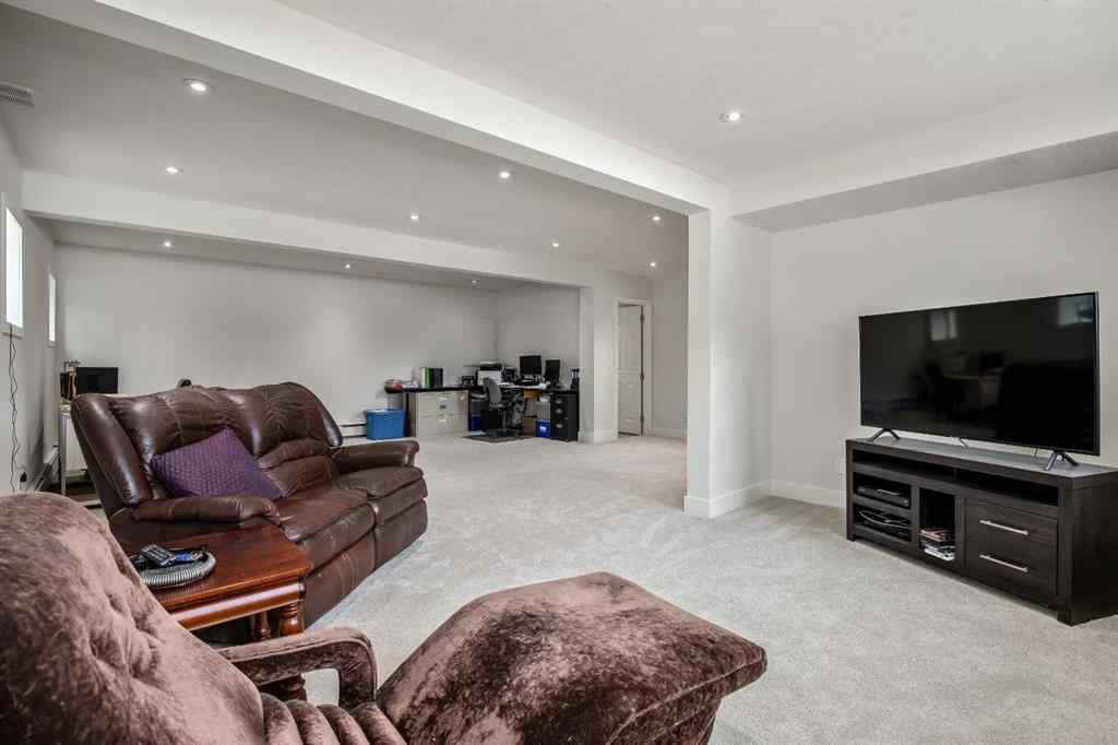 MLS® A2206334 - 24 Mountain View Park  in West Bragg Creek Bragg Creek, Residential