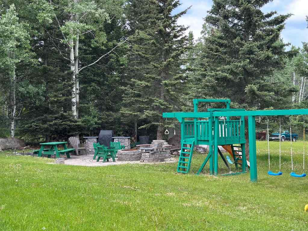 MLS® A2206334 - 24 Mountain View Park  in West Bragg Creek Bragg Creek, Residential