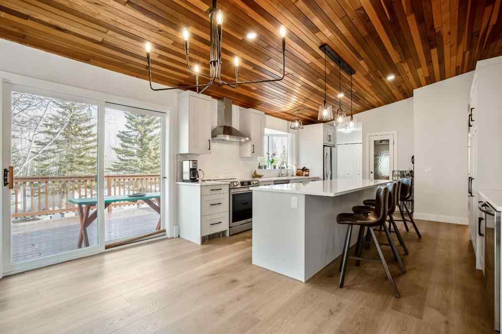 MLS® A2206334 - 24 Mountain View Park  in West Bragg Creek Bragg Creek, Residential