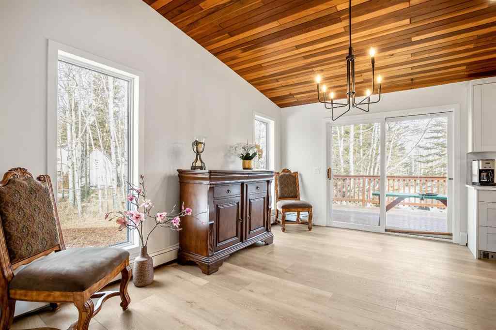 MLS® A2206334 - 24 Mountain View Park  in West Bragg Creek Bragg Creek, Residential