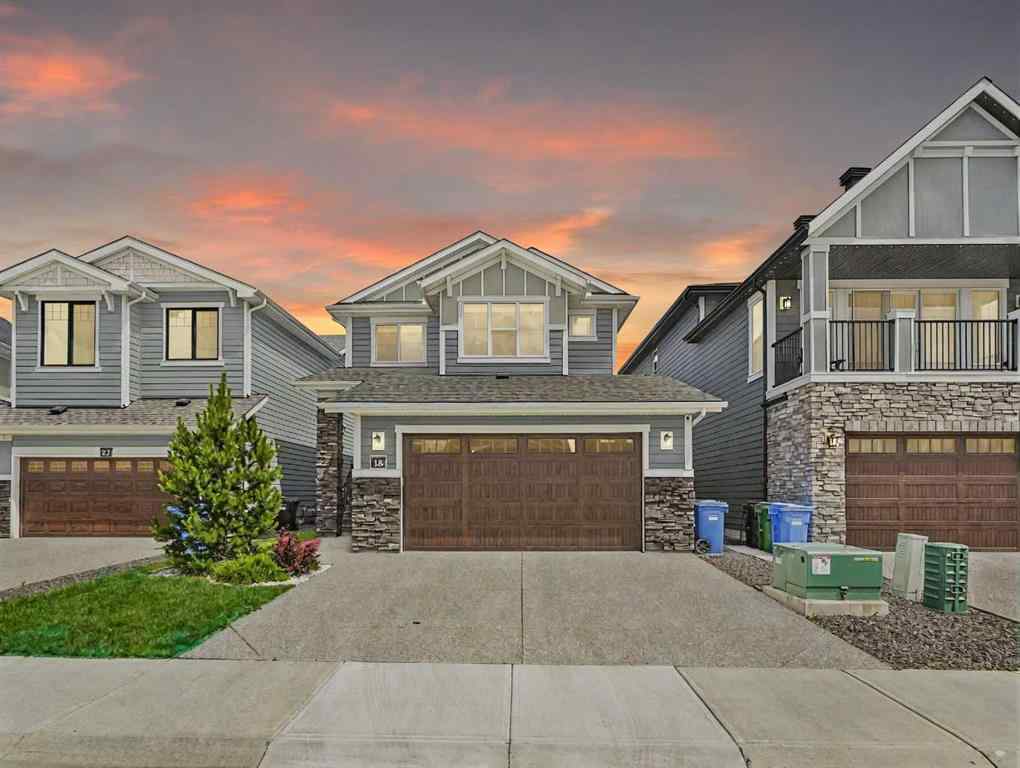 MLS® A2206366 - 18 West Grove Mews SW in West Springs Calgary, Residential