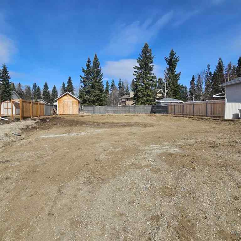 MLS® A2206374 - 6118 11 Avenue   in Edson Edson, Land