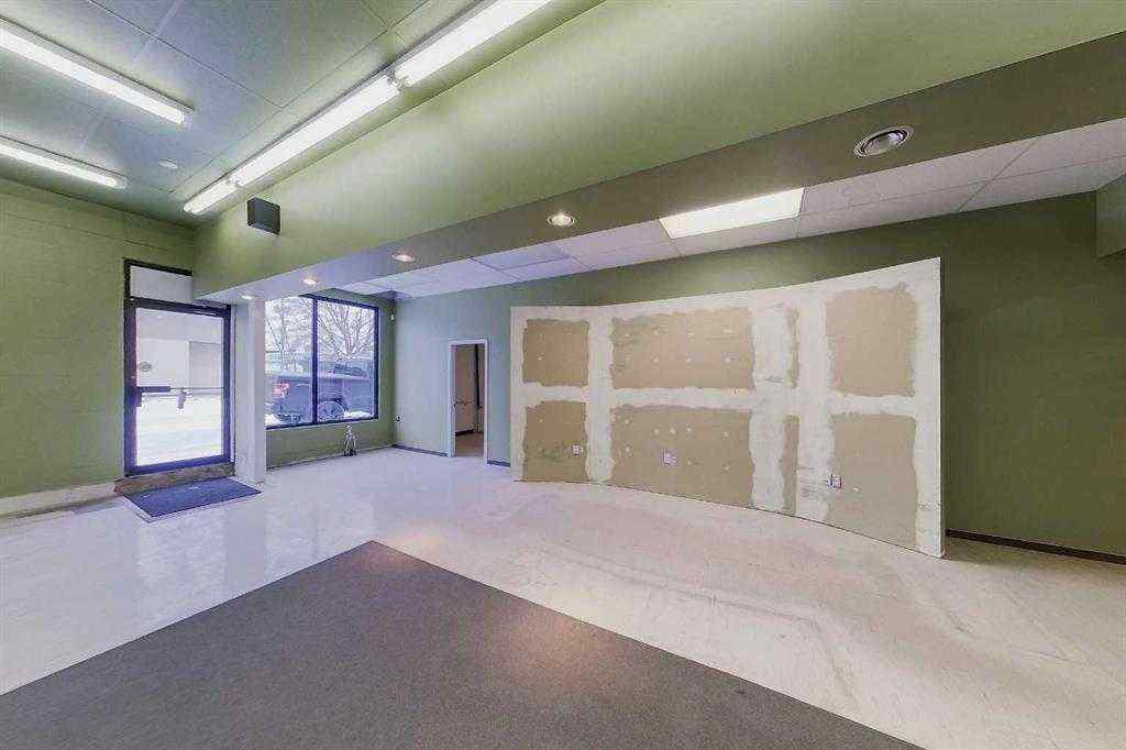 MLS® A2206379 - 5102 50 Street  in NONE Whitecourt, Commercial