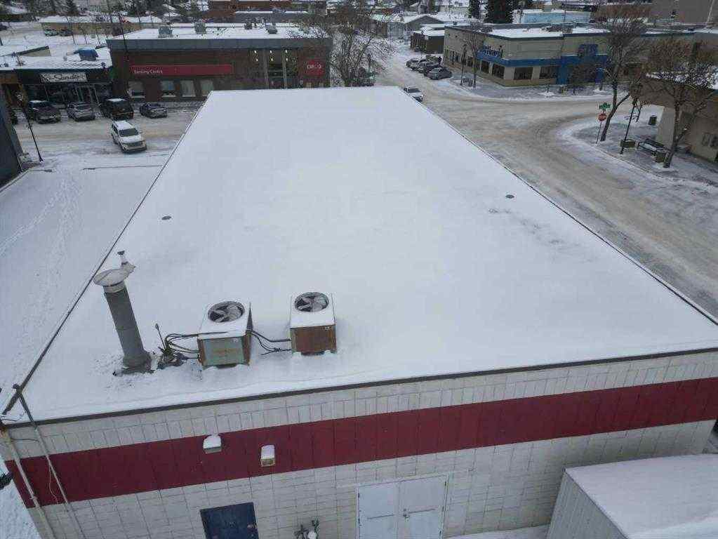 MLS® A2206379 - 5102 50 Street  in NONE Whitecourt, Commercial