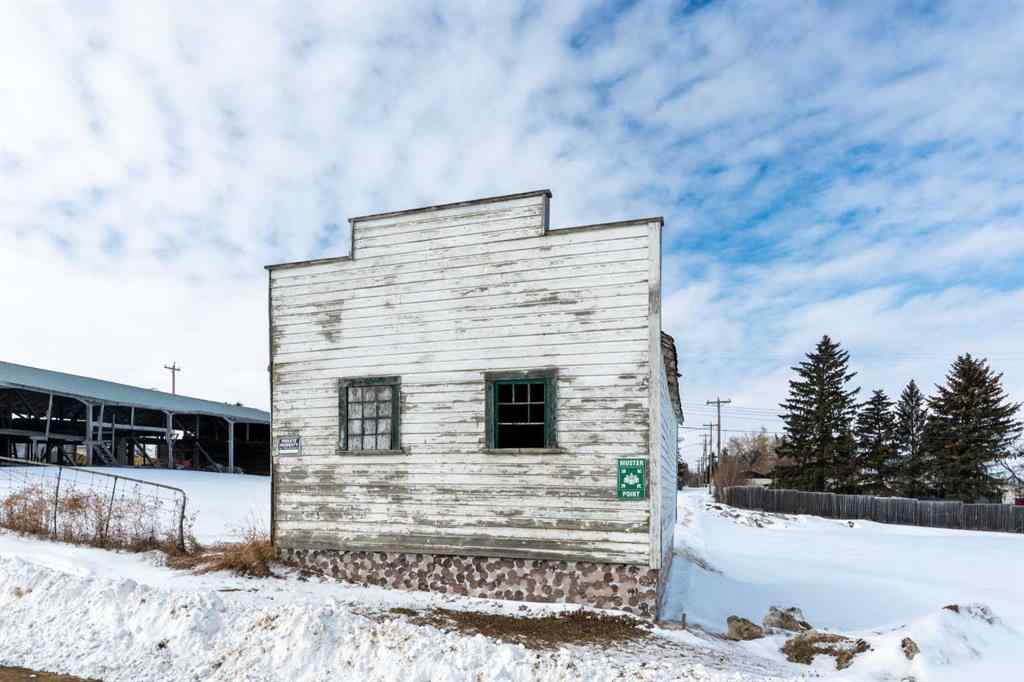 MLS® A2206398 - 5012 50 Street  in Holden Holden, Commercial