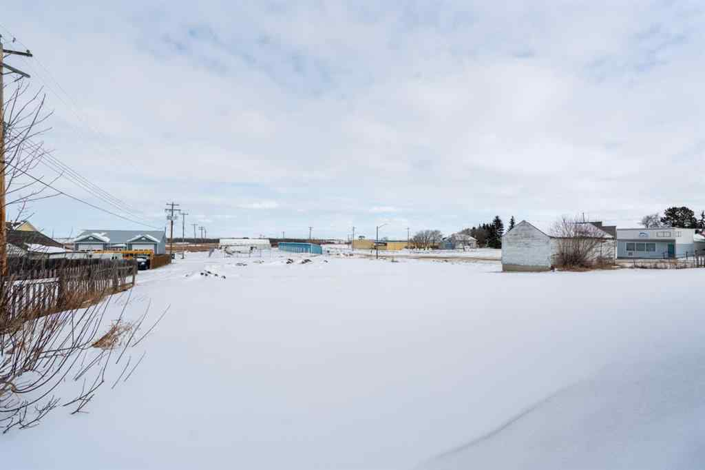 MLS® A2206398 - 5012 50 Street  in Holden Holden, Commercial