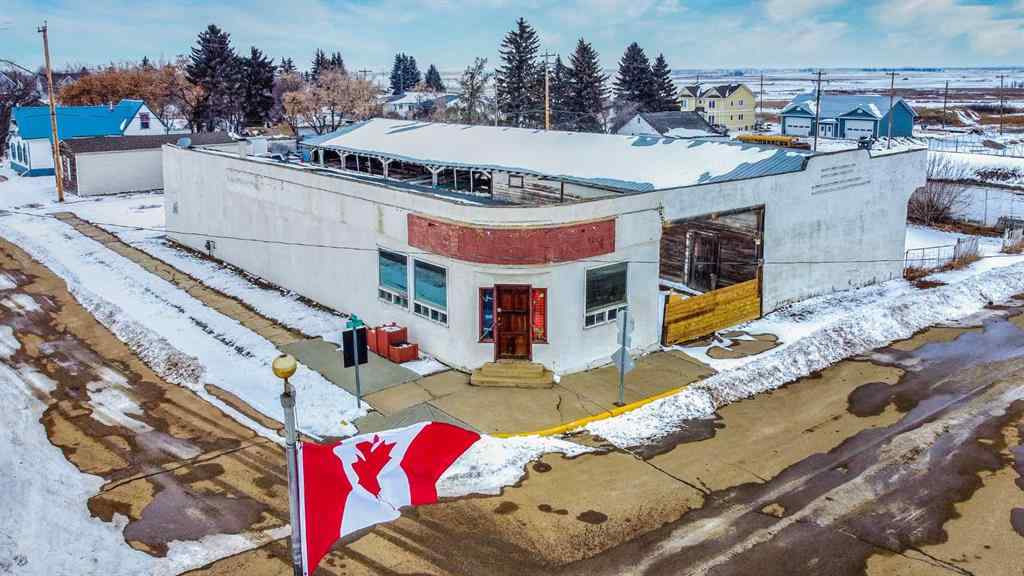 MLS® A2206398 - 5012 50 Street  in Holden Holden, Commercial
