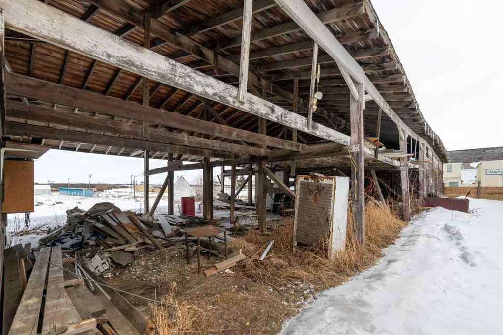 MLS® A2206398 - 5012 50 Street  in Holden Holden, Commercial