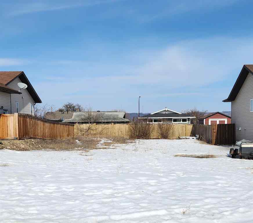 MLS® A2206446 - 9118 129 Avenue   in Shaftesbury Estates Peace River, Land