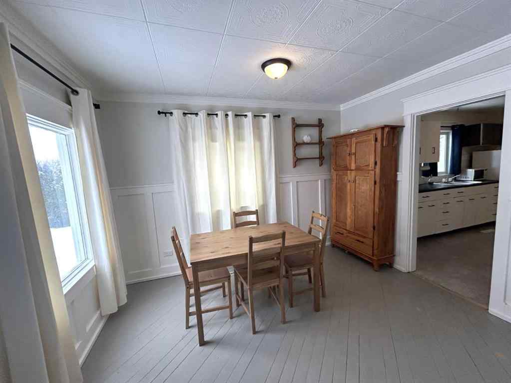 MLS® A2206448 - 5114 48 Avenue  in Forestburg Forestburg, Residential