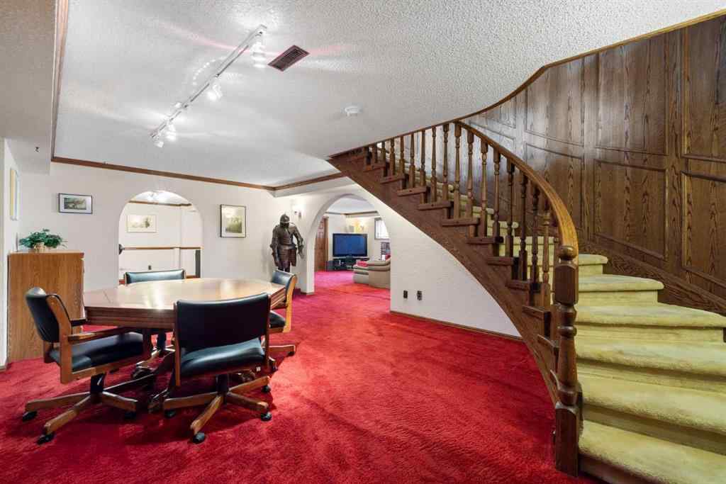 MLS® A2206456 - 166 Blueridge Rise  in Blueridge Estates Rural Rocky View County, Residential