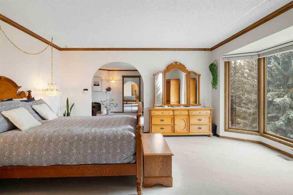 MLS® A2206456 - 166 Blueridge Rise  in Blueridge Estates Rural Rocky View County, Residential