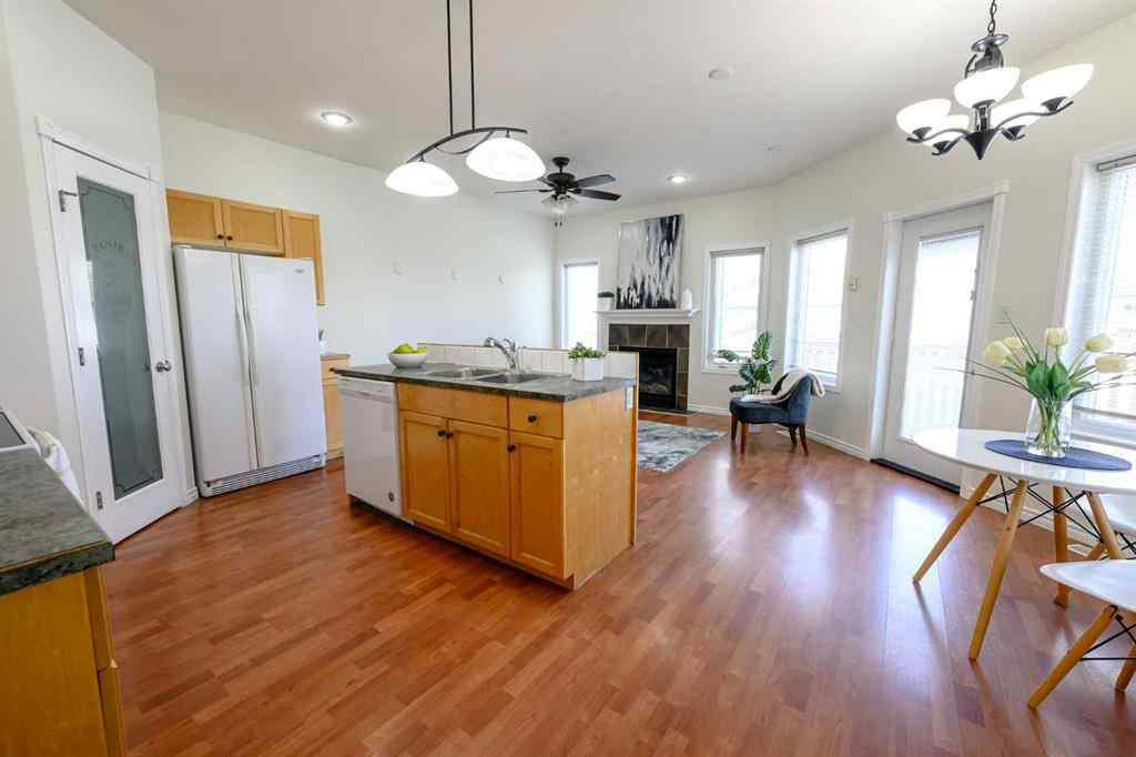 MLS® A2206483 - 11402 82 Avenue  in Westpointe Grande Prairie, Residential