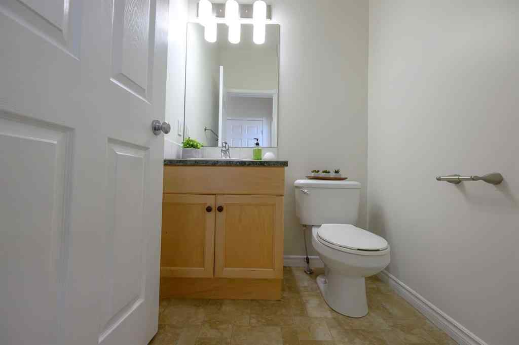 MLS® A2206483 - 11402 82 Avenue  in Westpointe Grande Prairie, Residential