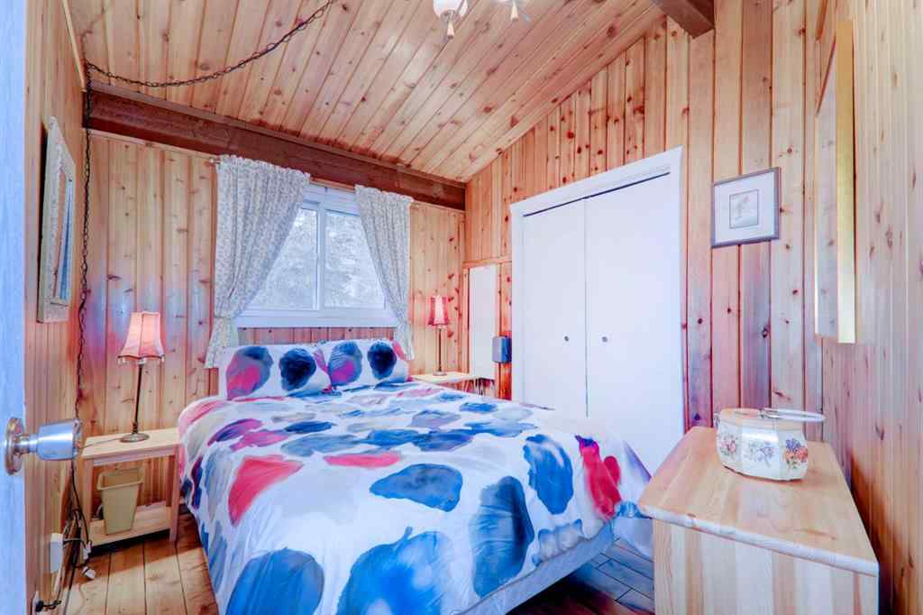 MLS® A2206530 - 1117 Poplar Road  in NONE Sunbreaker Cove, Residential